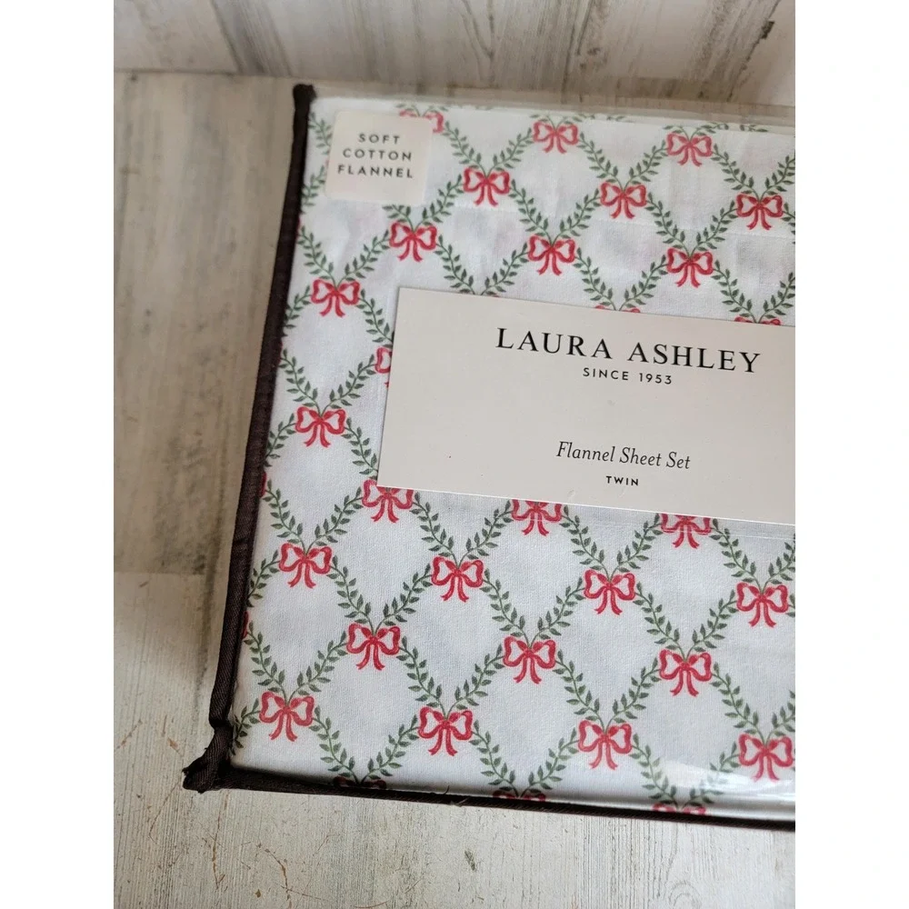 Laura‎ Ashley twin NEW bow trellis flannel bedsheet 3pc holiday Xmas home decor